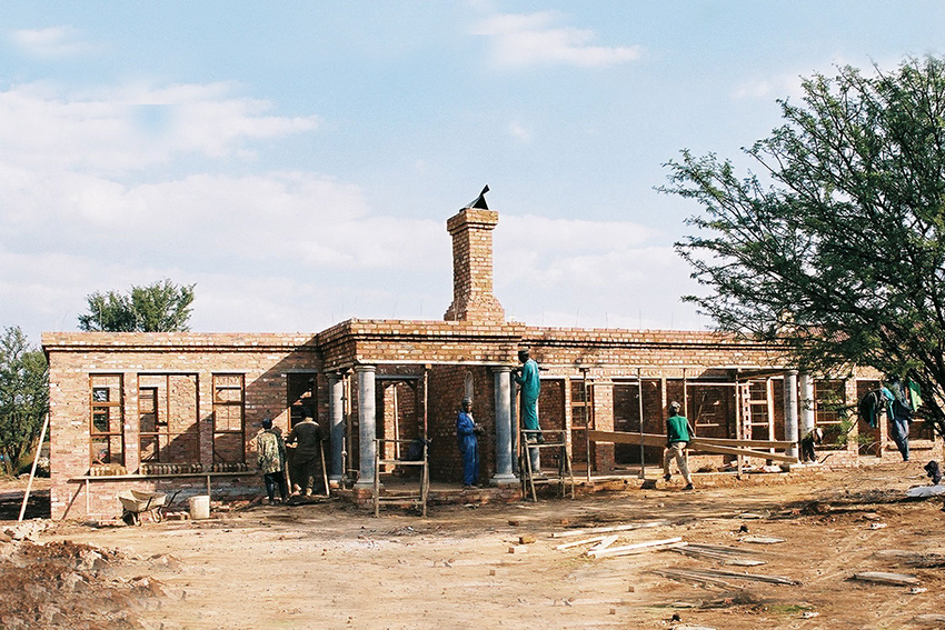 about_builders